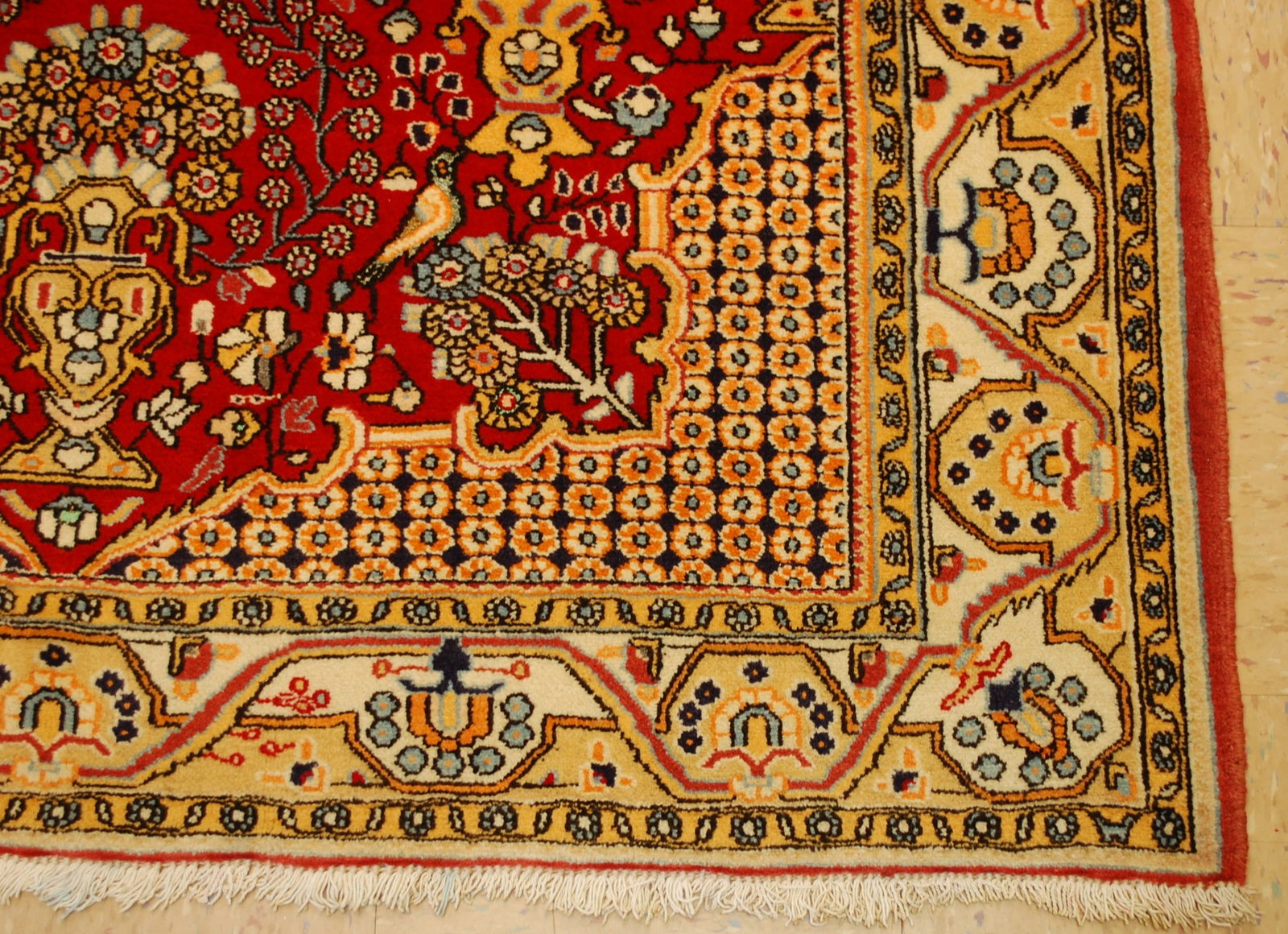 PERSIAN QOME RUG 4' 7" x 6'6" - 2