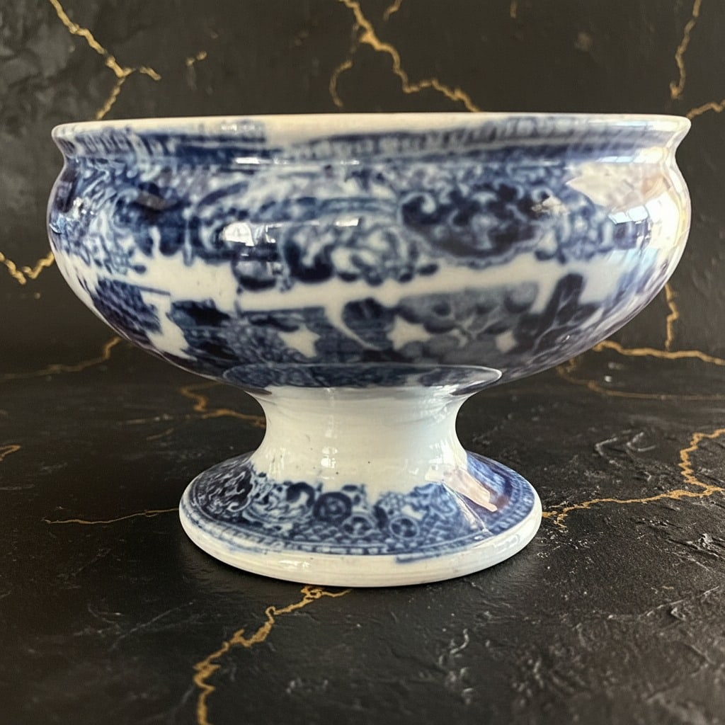 Antique Blue Willow Transferware Pedestal Salt Cellar, English Circa 1820 (1 of 7)
