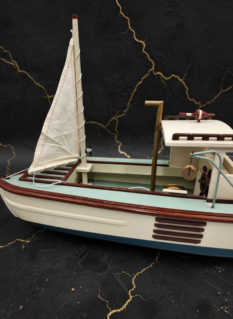 Rustic Wood Fishing Trawler Model Nautical Lobster Boat Tabletop Decor - 4