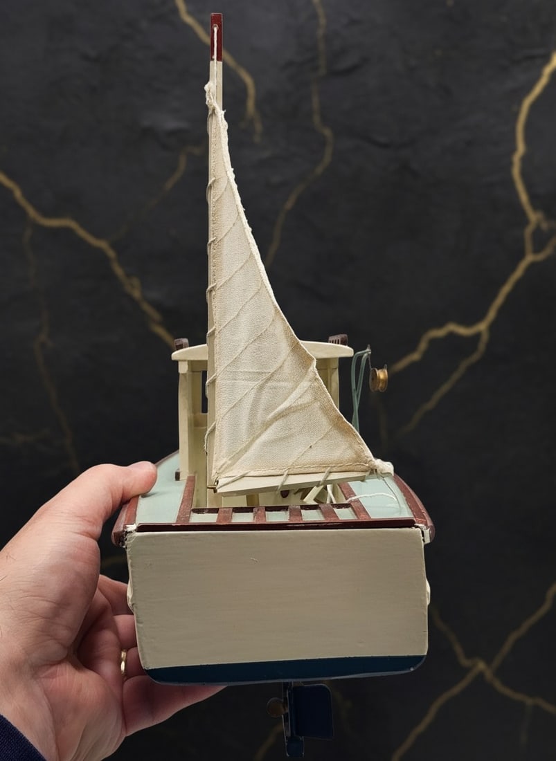 Rustic Wood Fishing Trawler Model Nautical Lobster Boat Tabletop Decor - 7