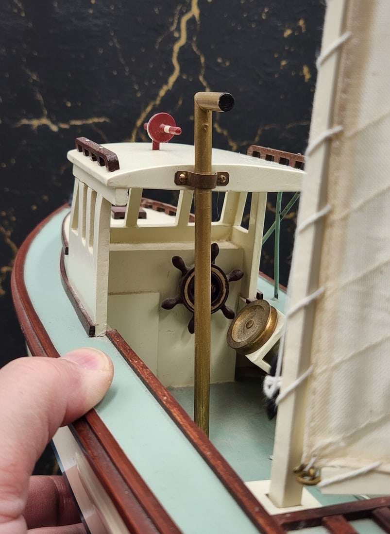 Rustic Wood Fishing Trawler Model Nautical Lobster Boat Tabletop Decor - 8