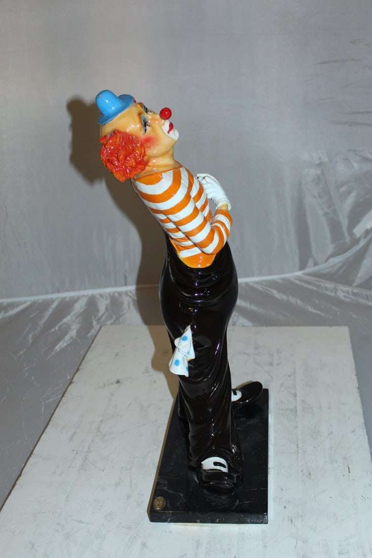 Clown - small Bronze Statue - Size: 12"L x 6"W x 23"H. - 5