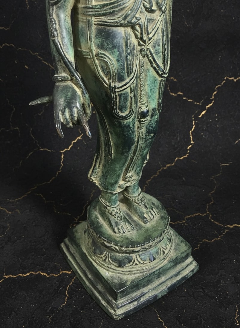 Antique Javanese Bronze Bodhisattva Statue 20th Century Asian Art Figure - 3