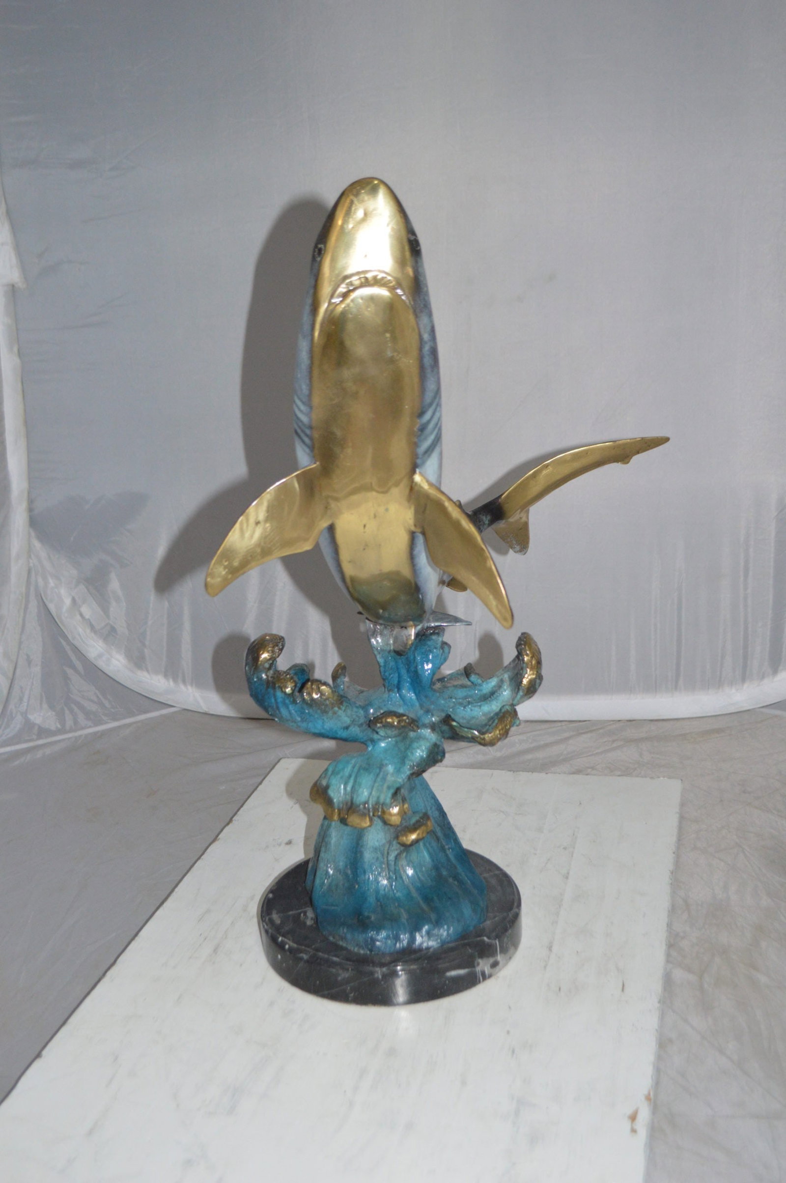 Shark Jumping off the water Bronze Statue - Size: 14"L x 24"W x 28"H. - 7
