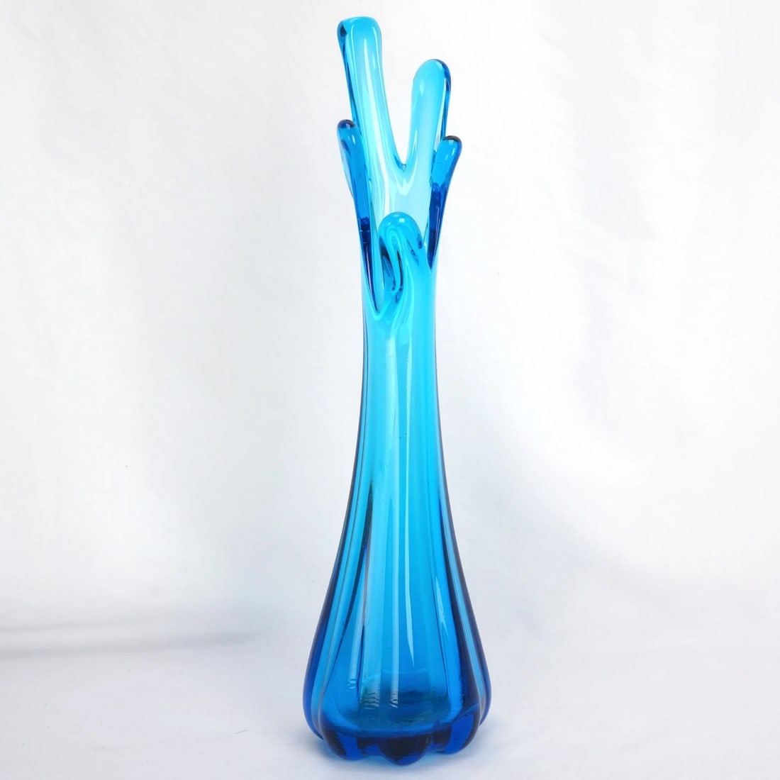 MCM Swung Vase 5 Fingers Sapphire Blue (1 of 7)