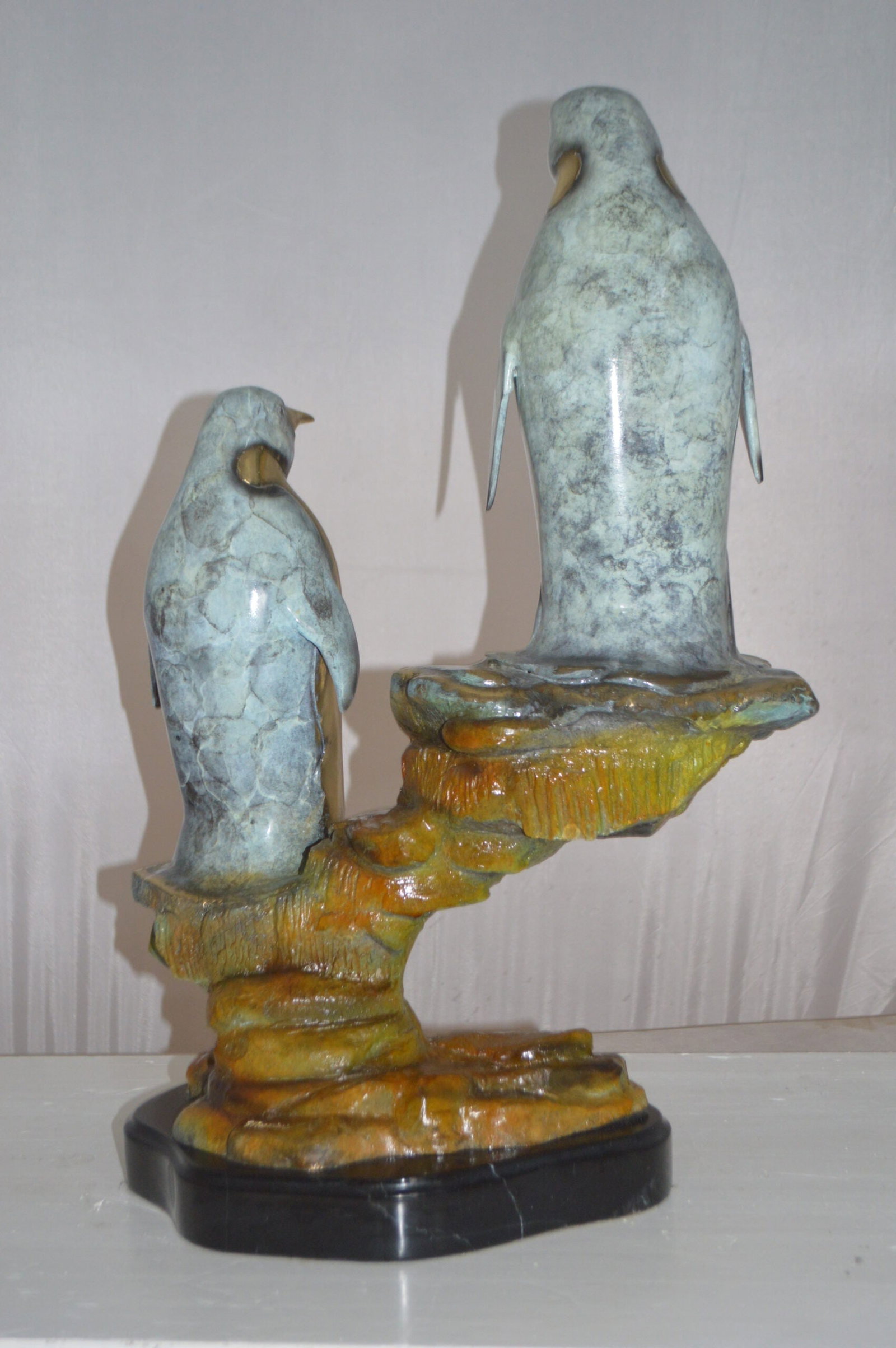 Two Penguins Bronze Statue - Size: 16"L x 10"W x 12"H. - 7