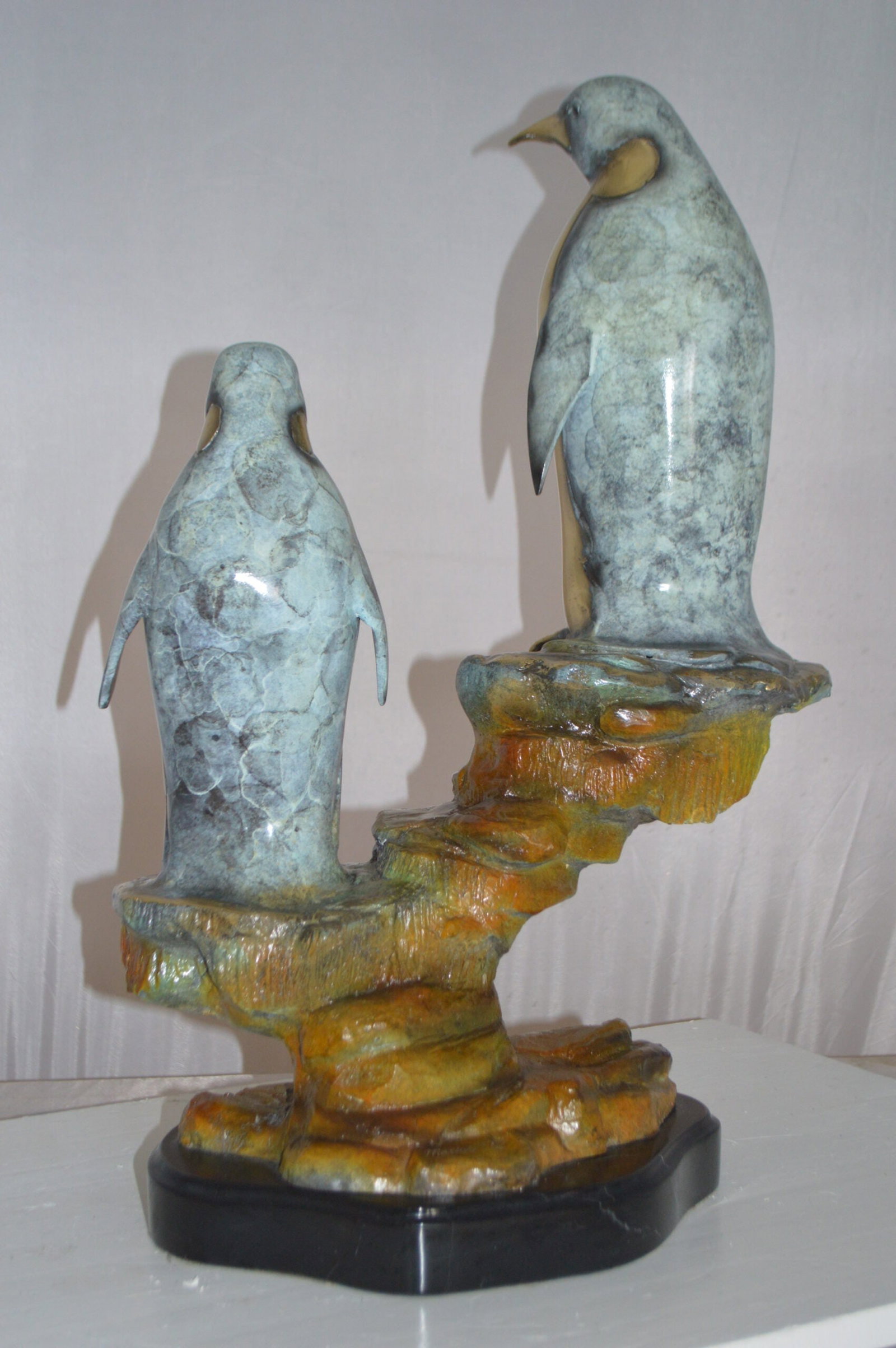 Two Penguins Bronze Statue - Size: 16"L x 10"W x 12"H. - 8