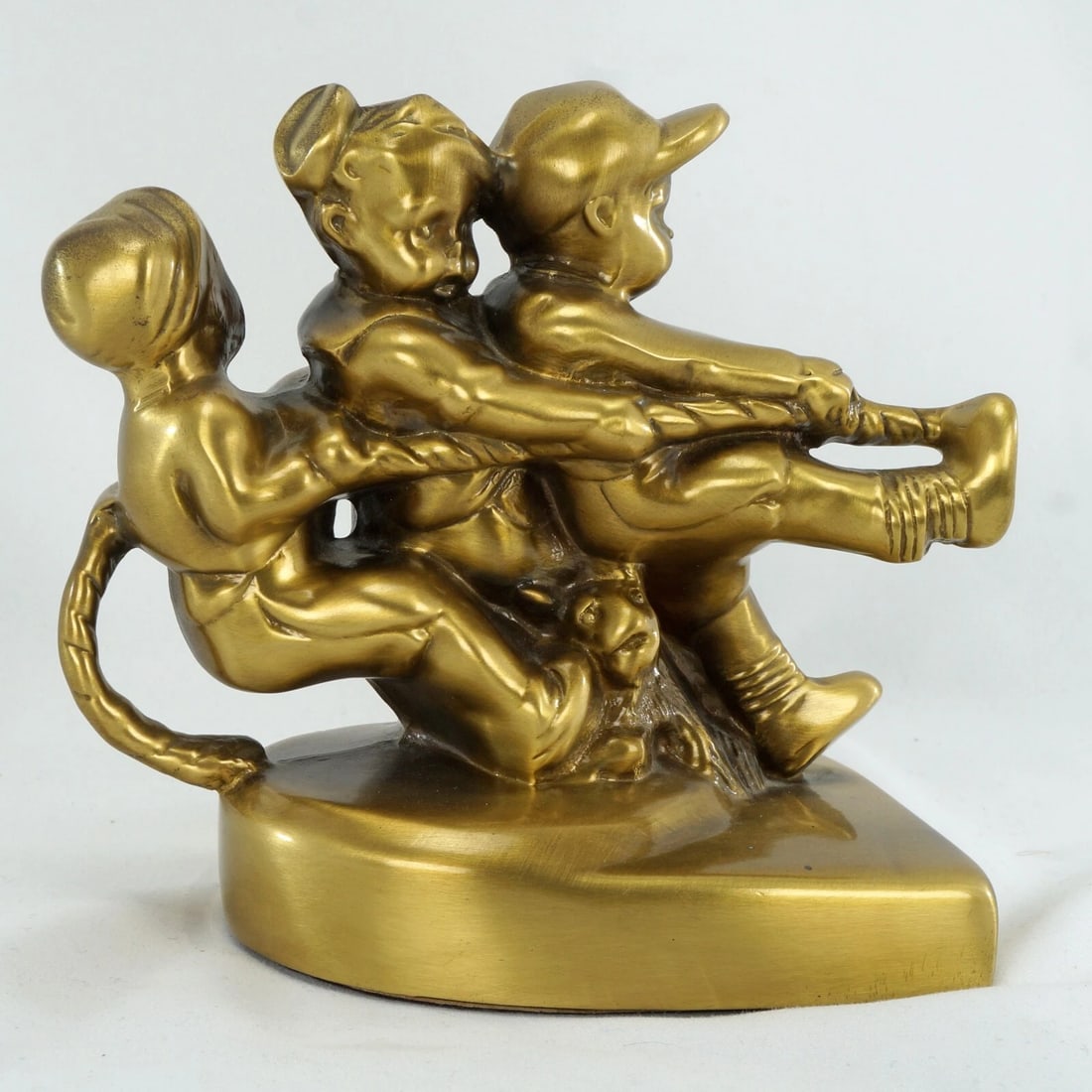 Single Bookend Tug of War PM Craftsman 1953 - 3