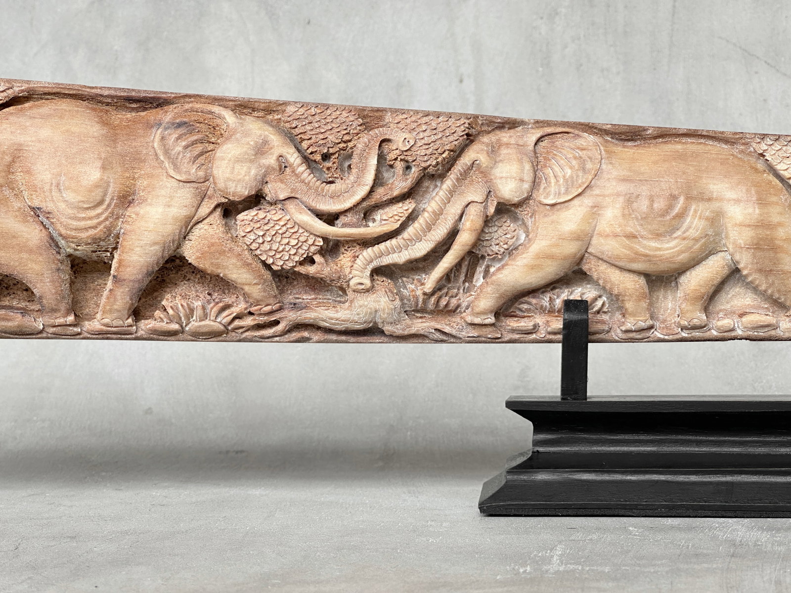 An impressive carved swordfish rostrum - Parade of Savannah elephants - 7