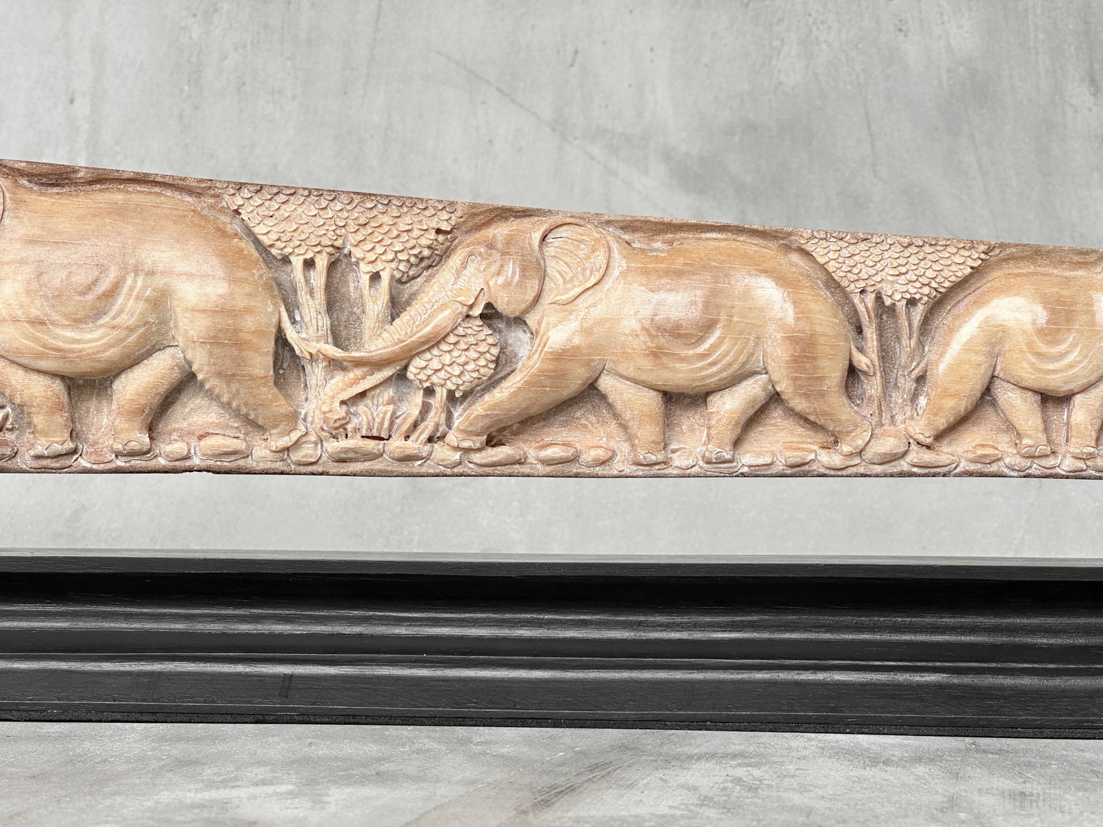 An impressive carved swordfish rostrum - Parade of Savannah elephants - 8