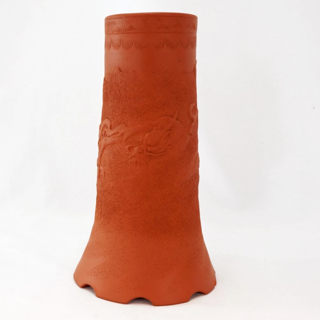 Japanese Tokoname Redware Vase 1930's: Title:Japanese Tokoname Redware Vase 1930's Size:7 in (17.8 cm) tall x 4 in (10.2 cm) diameter. Description: Reserve: $60.00 Shipping: Domestic: Flat-rate of $19.77 to anywhere within the contiguous