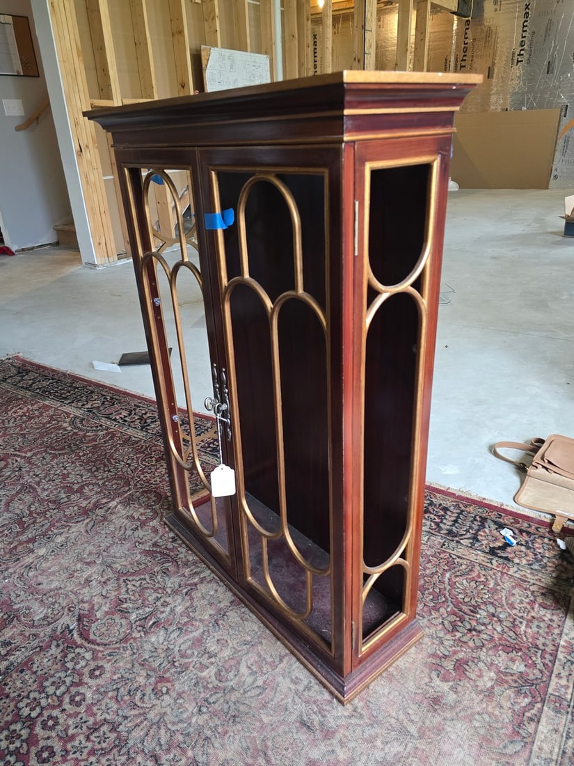 Carved Mahogany and Gilt Wood Vitrine/Display Cabinet - 4