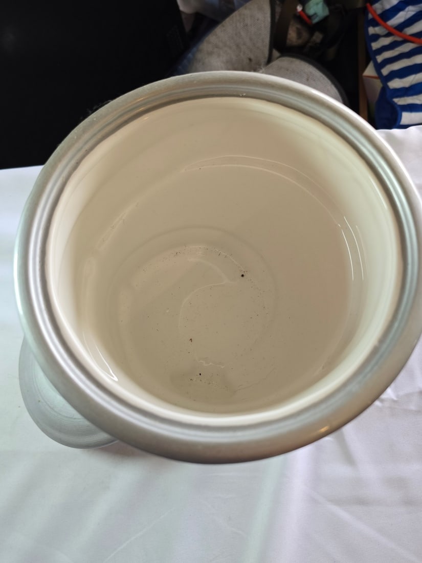 2002 NASCAR Gibson Ceramic Lidded Trophy Jar - 3