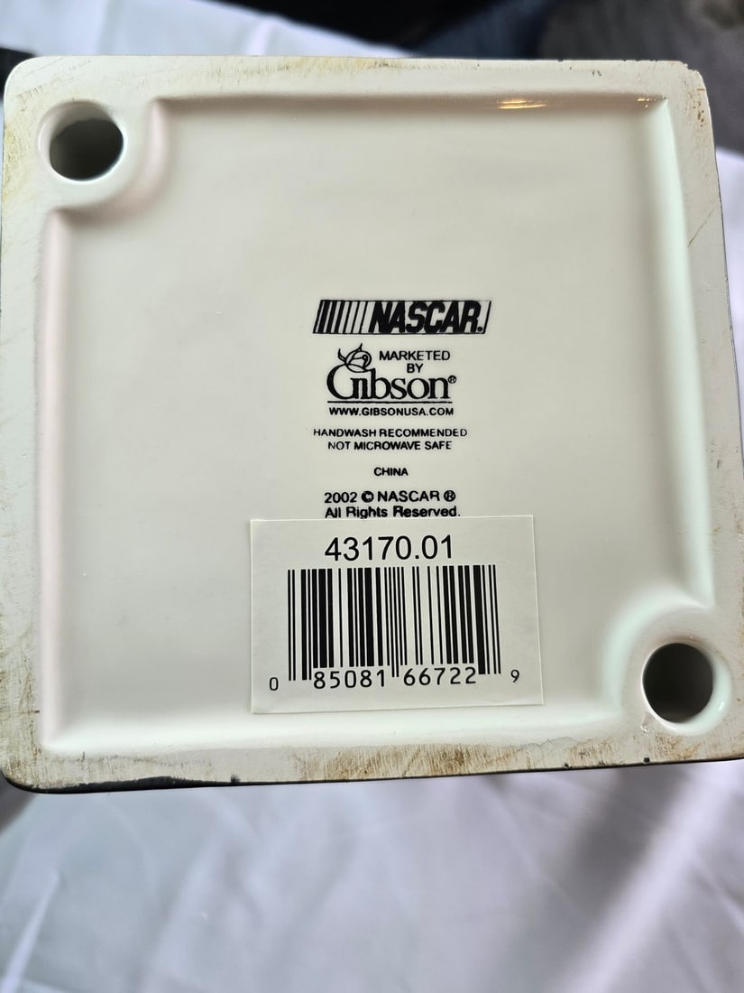 2002 NASCAR Gibson Ceramic Lidded Trophy Jar - 4