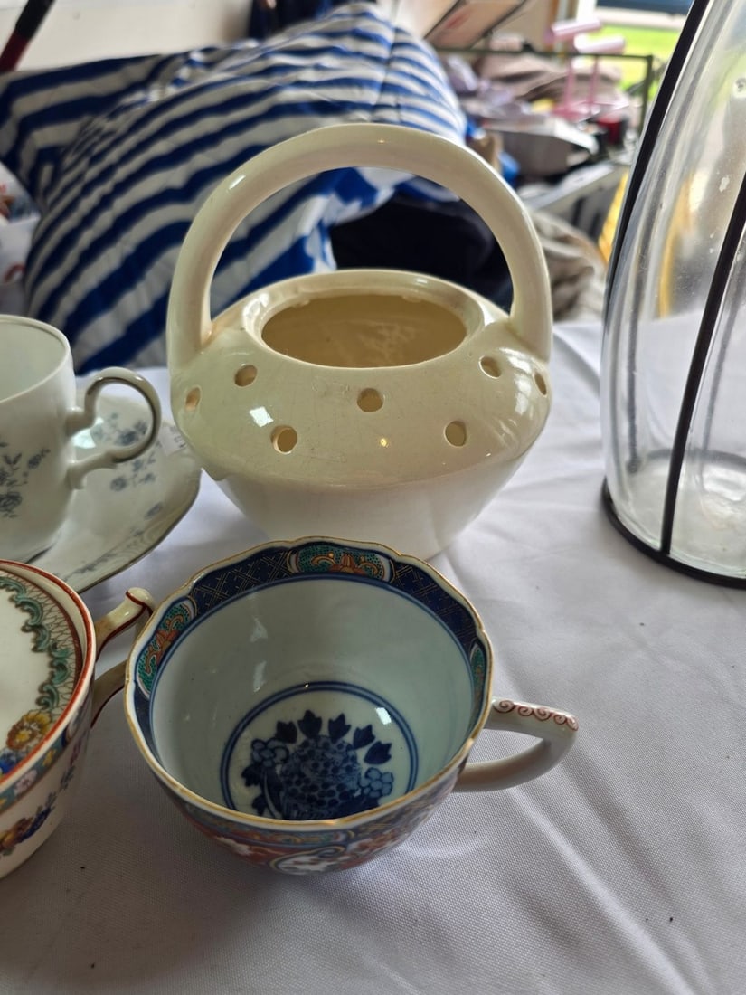 Collection of Assorted Ceramics and Glassware - 4