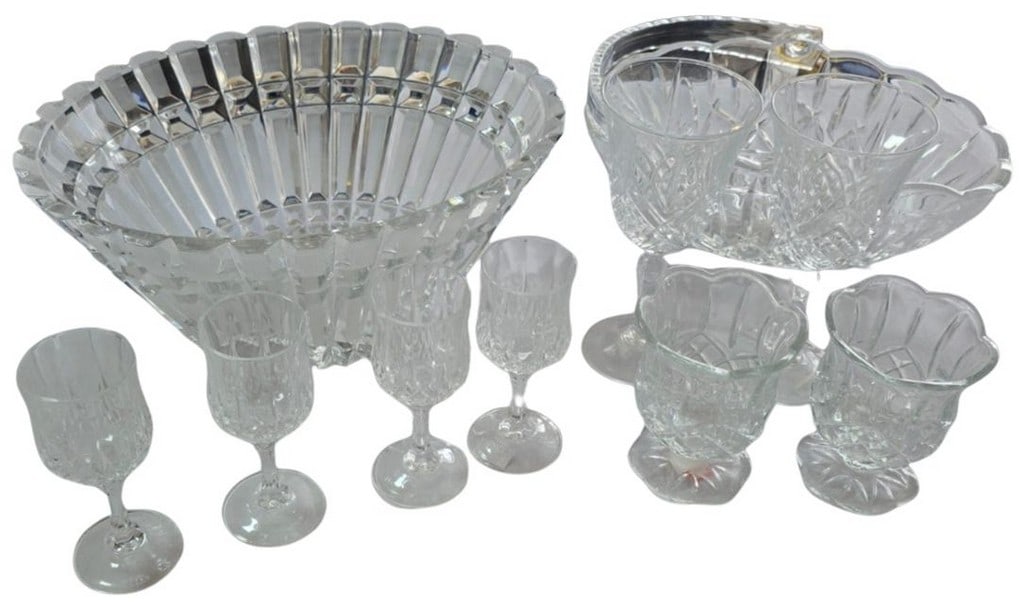 Collection of 10 Pressed Glass Tableware Including Bowls and Stemware (1 of 5)