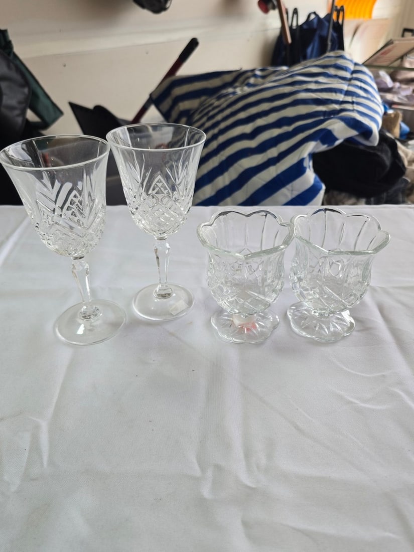 Collection of 10 Pressed Glass Tableware Including Bowls and Stemware - 5