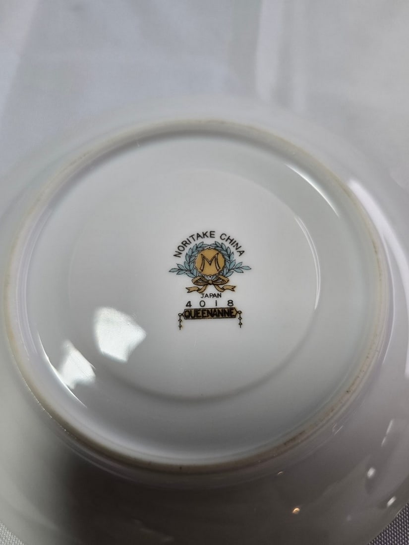 Collection of Antique and Vintage Porcelain Tableware - 6