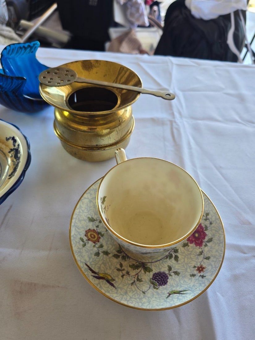 Collection of Decorative Ceramics, Glassware, and Brassware - 4
