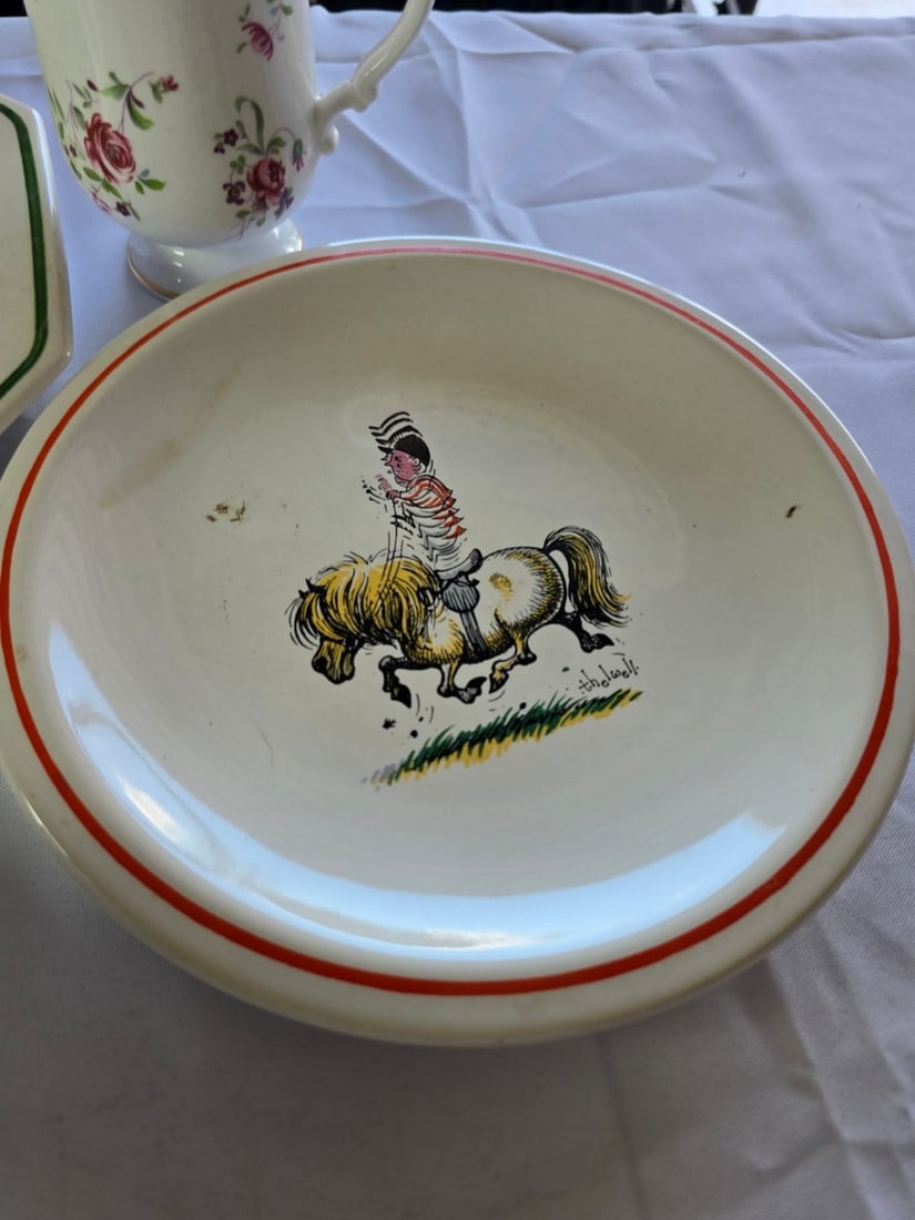 Assorted Decorative Porcelain and Ceramic Tableware, Six Pieces - 5