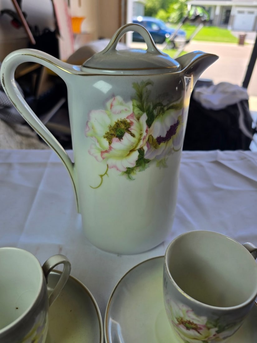 Vessra Hand-Painted Porcelain Chocolate Pot with Three Demitasse Cups and Saucers - 3