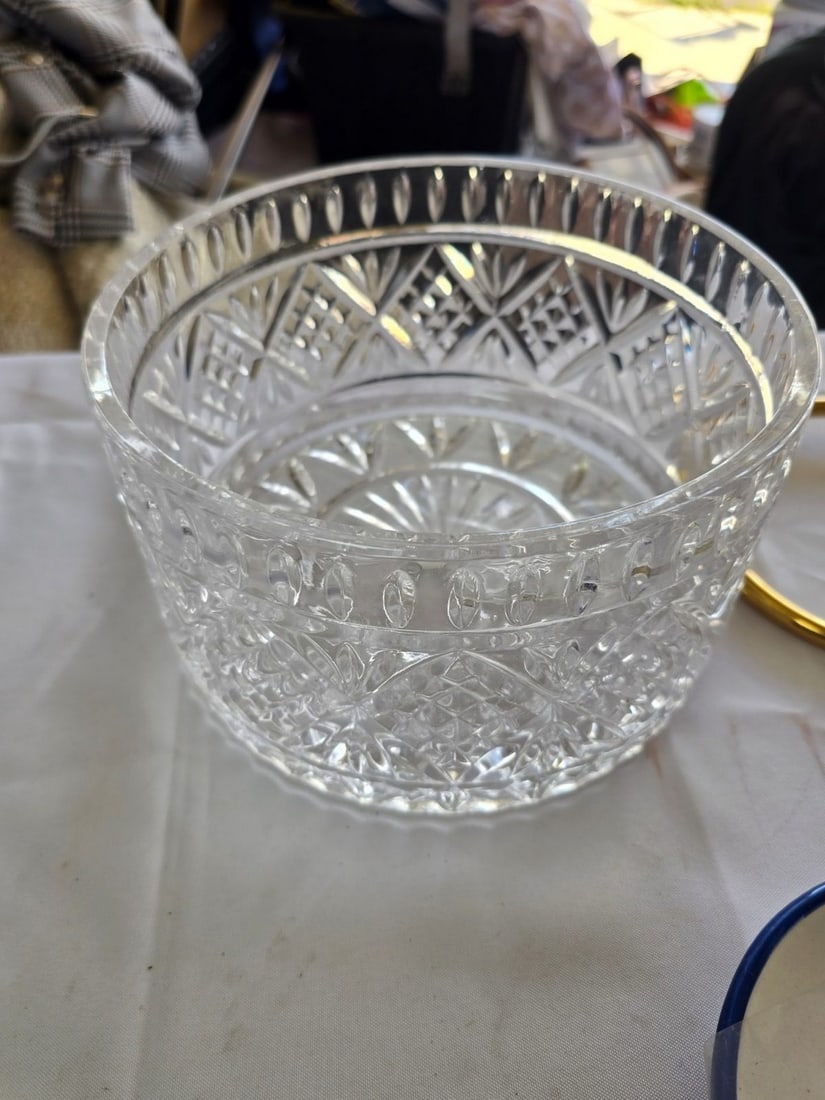 Collection of Decorative Household Items: Crystal Bowl, Shannon Crystal Serving Set, Ceramic Tea ... - 4