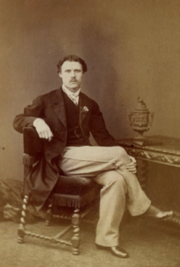 CDV Photo Jerningham Sir Hubert Edward Henry (1842-1914) Portrait (1 of 8)