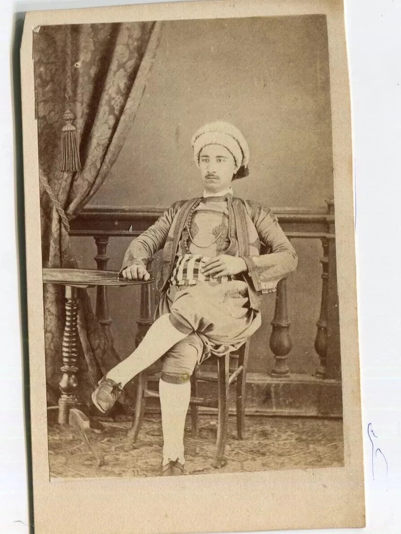 1870 CDV Portrait Man Tunis Photo – Orientalist Man with Turban - 8