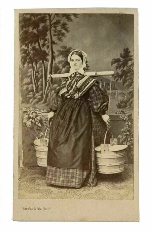 Women of Bruges Devaluy & Fils Belgium Studio c 1870 CDV Photo - 3