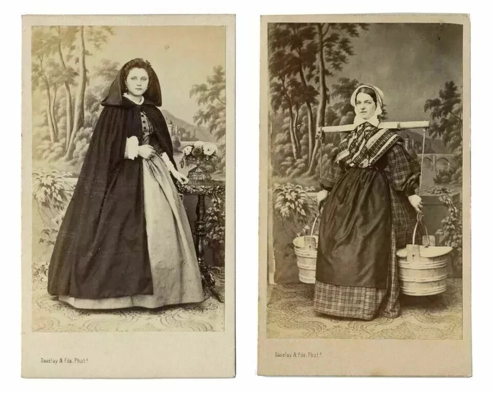 Women of Bruges Devaluy & Fils Belgium Studio c 1870 CDV Photo - 6