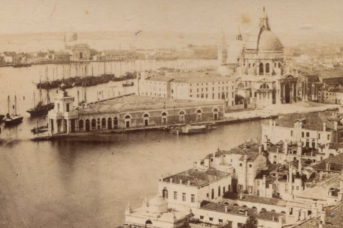 Panorama Campanile Marco Maria Salute Italy Venezia - Antique CDV Photographs: Title: Panorama Campanile Marco Maria Salute Italy Venezia - Antique CDV Photographs Description: Albumen print mounted on CDV card Dimension: Approx 6.3 x 10.3cm Reserve: $40.00 Shipping: Domestic: