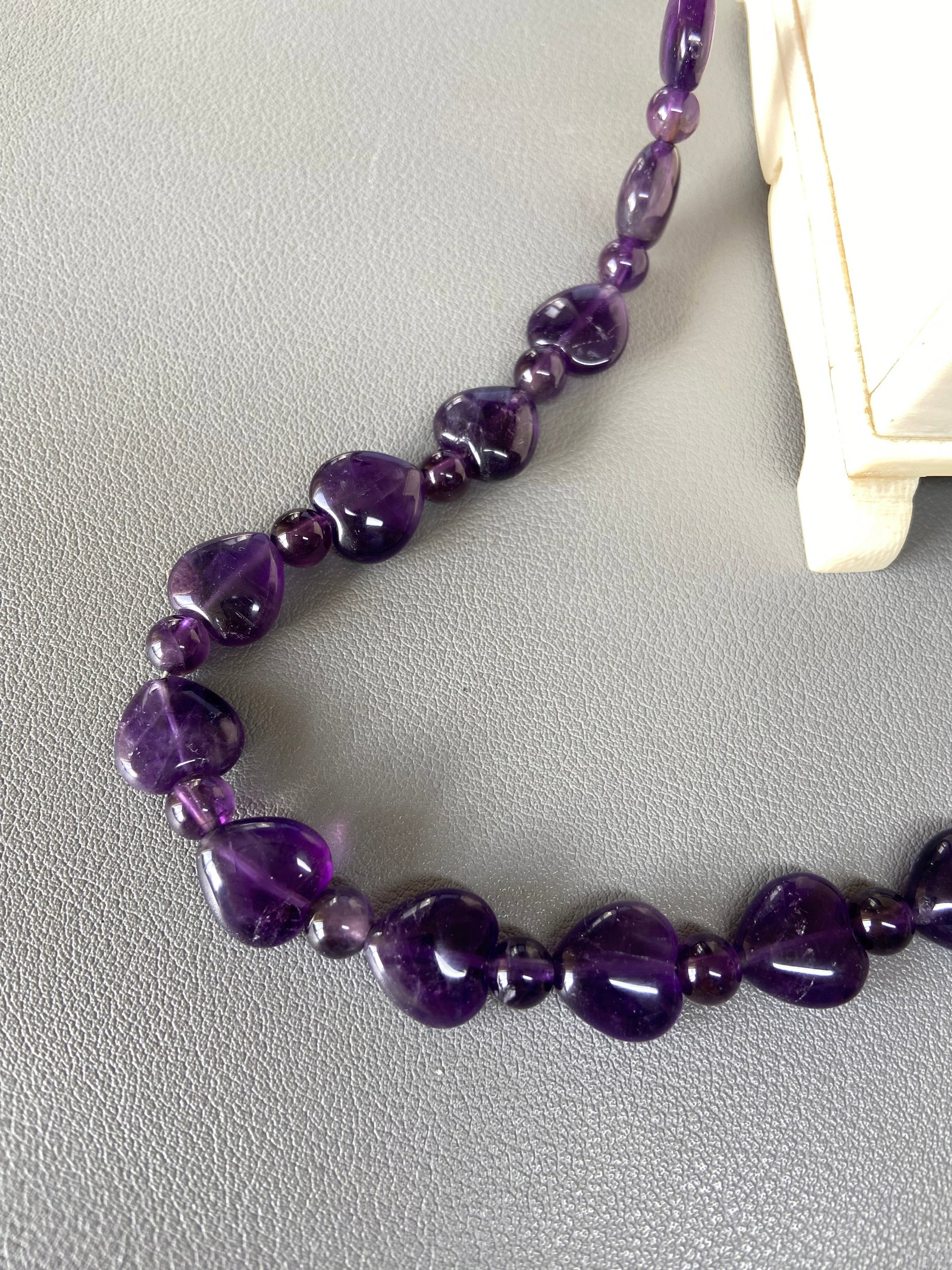 Vintage Royal Purple Amethyst Heart Bead Necklace - 6