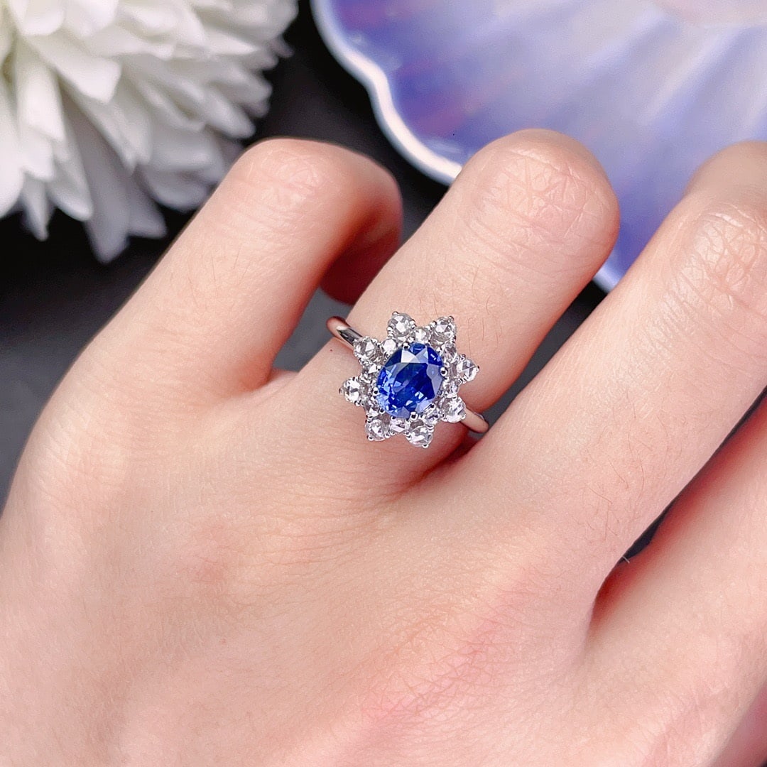 14K GOLD 1.34 CT VIVID BLUE NATURAL SAPPHIRE and DIAMOND RING - 4