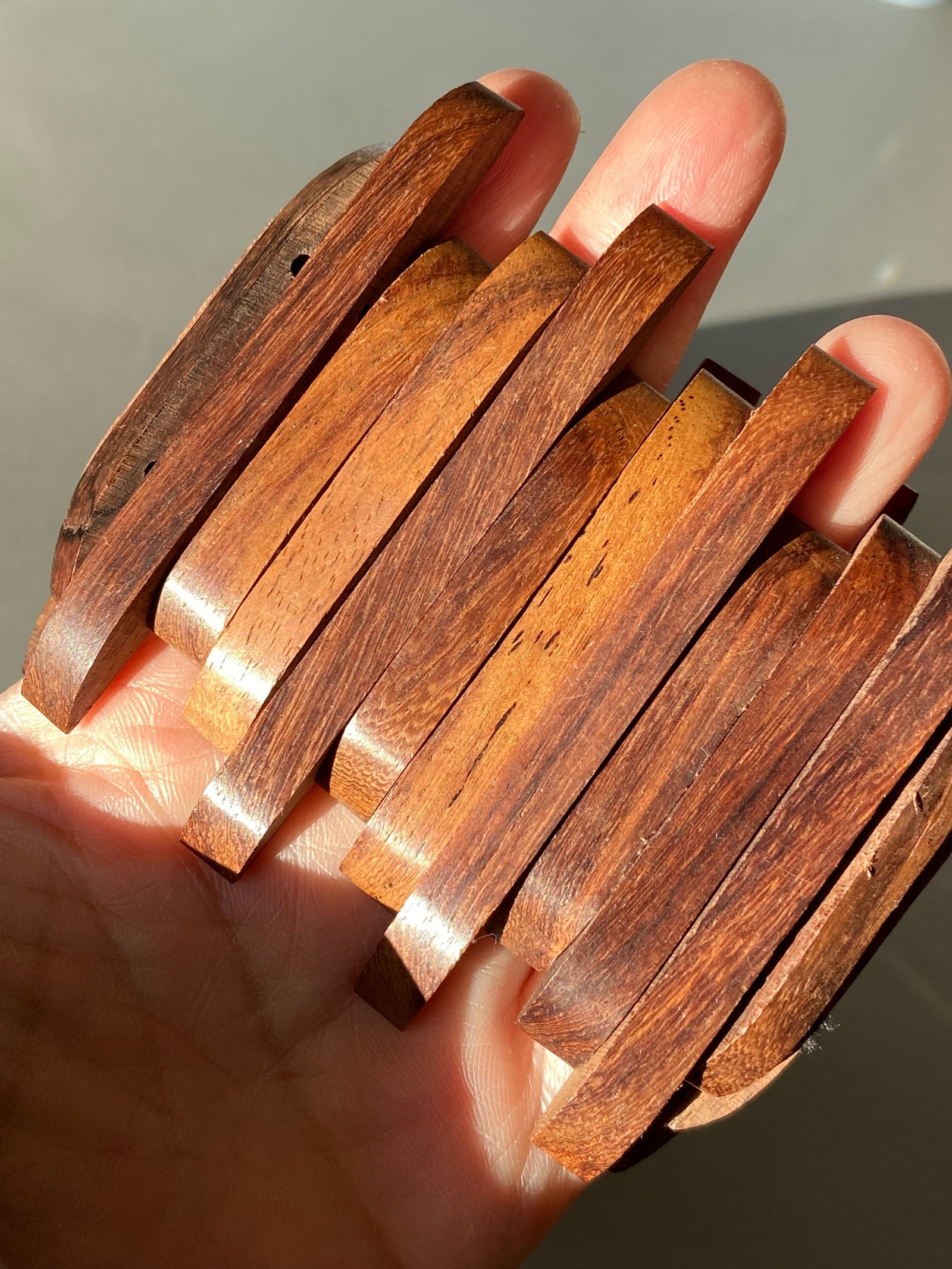 Art Deco Elastic Bracelet Exotic Rosewood Panel Design - 4