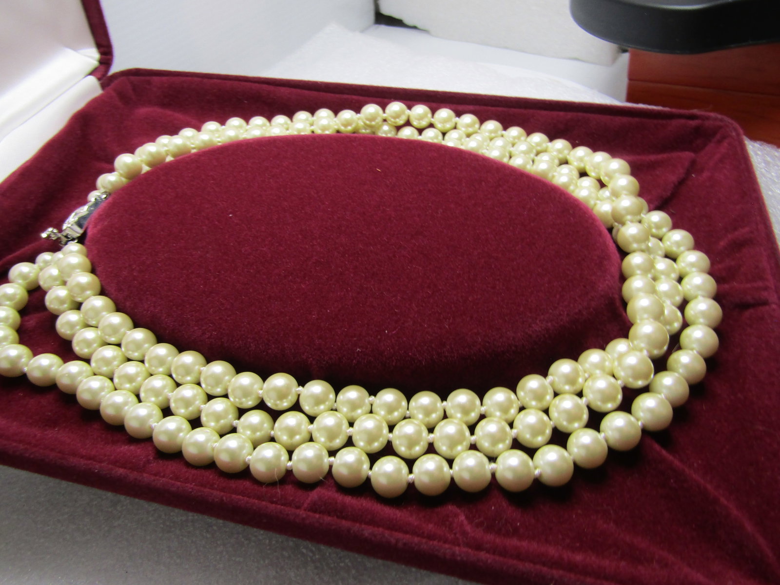 JBK Camrose and Kross Pearl Necklace, Triple Strand, Rhinestone Box Clasp, COA, 17", 1980's. - 3
