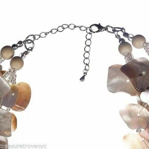 Treasure Trove NYC Pink and White Mother of Pearl Shell Necklace - 3