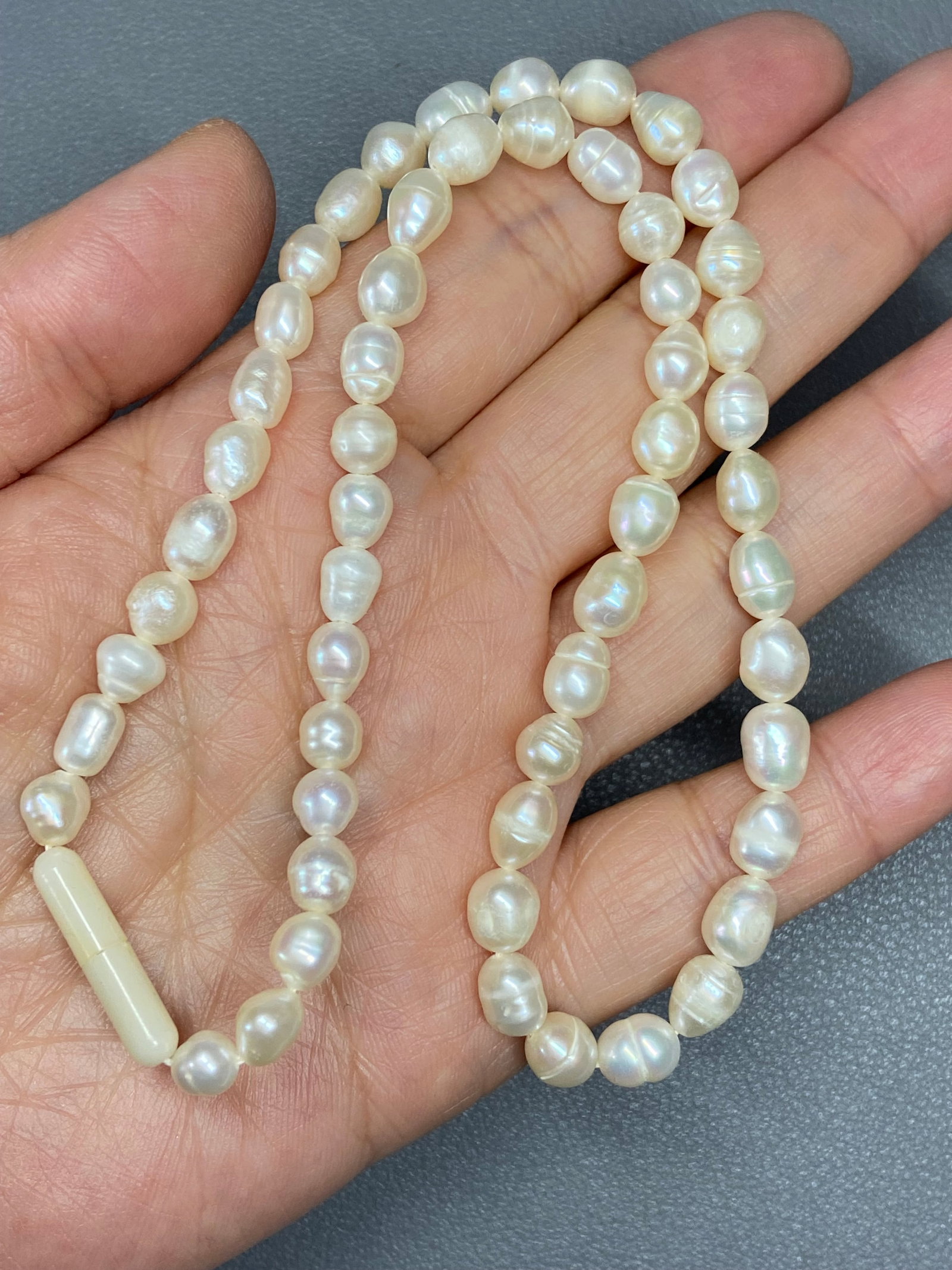 Vintage Graduated Freshwater Pearl Necklace - 6