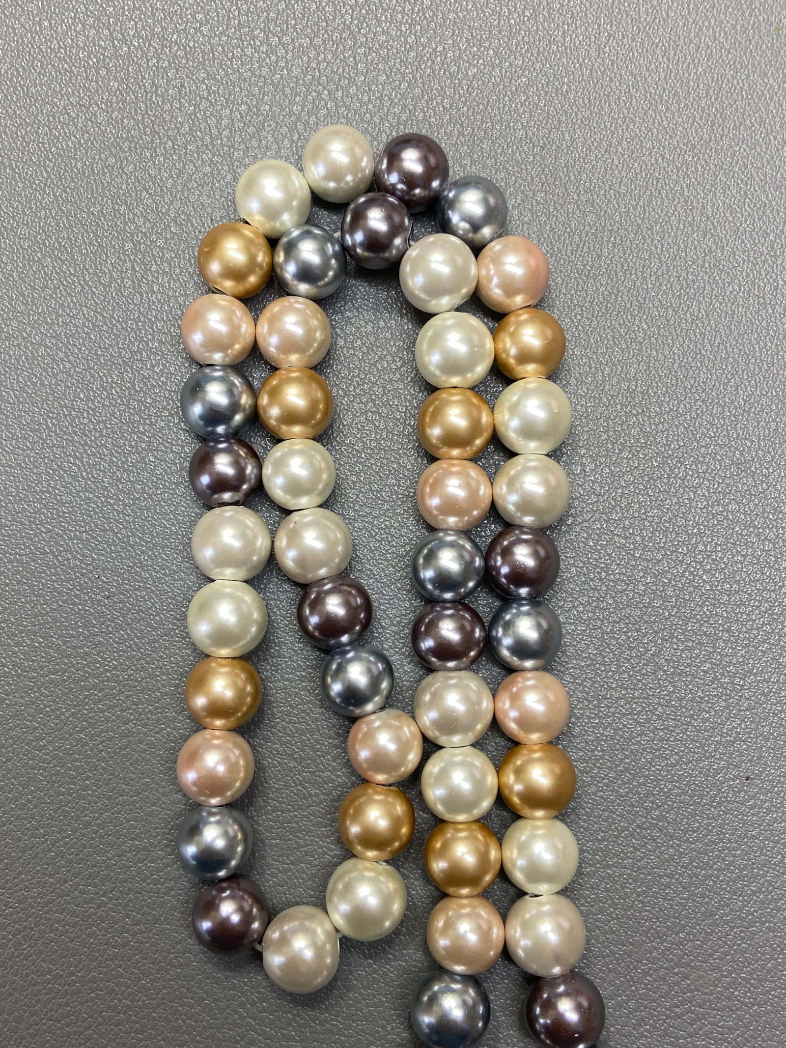 Multi-Color Magnetic Simulated Pearl Necklace - 4