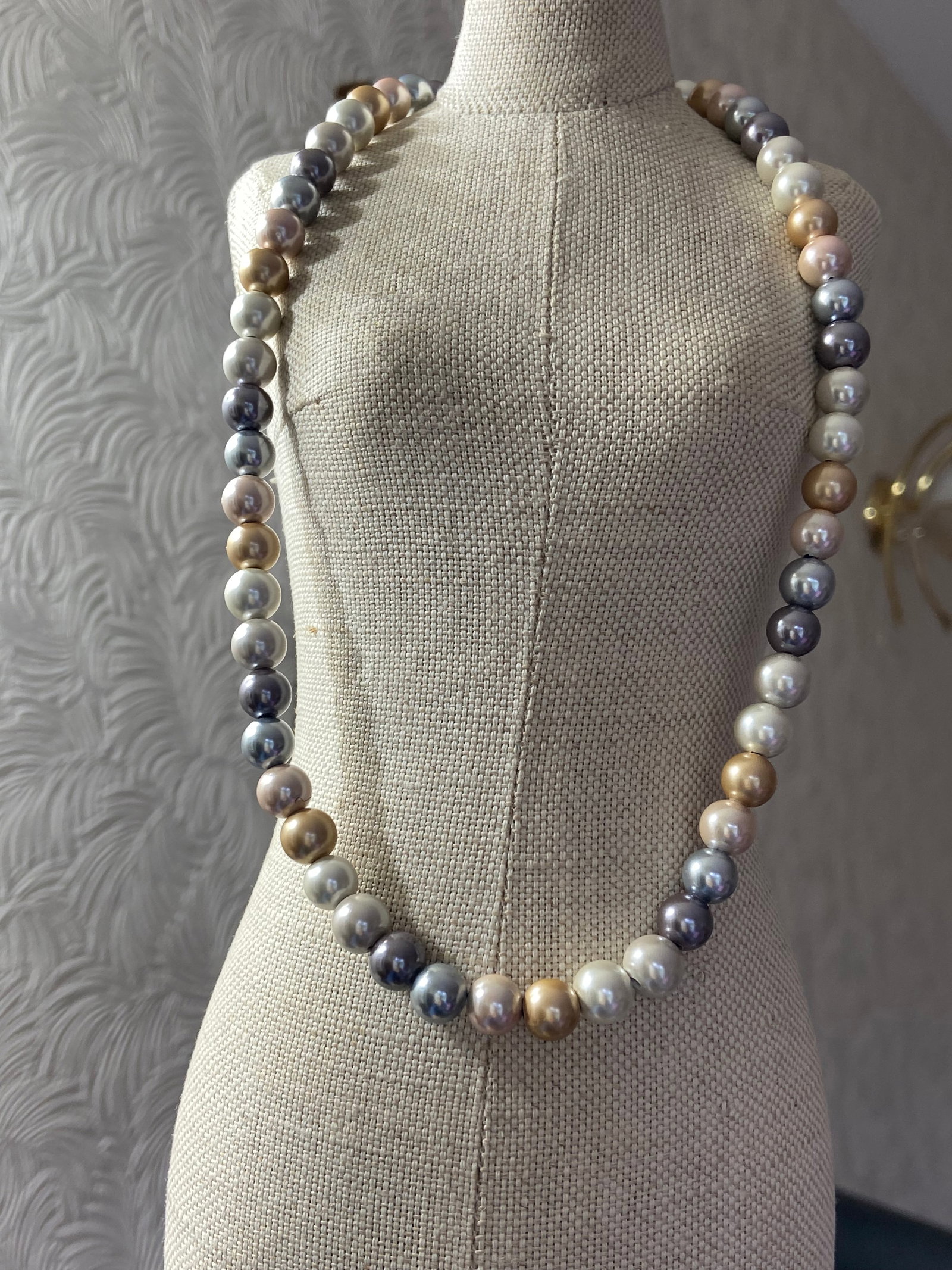 Multi-Color Magnetic Simulated Pearl Necklace - 7