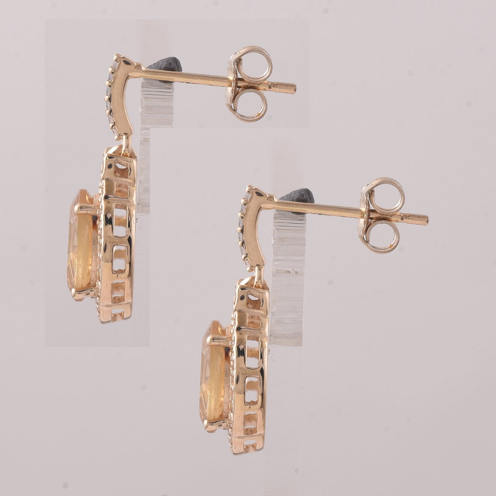 2.34 Ct Oval Tourmaline 9K Gold Earrings - 3