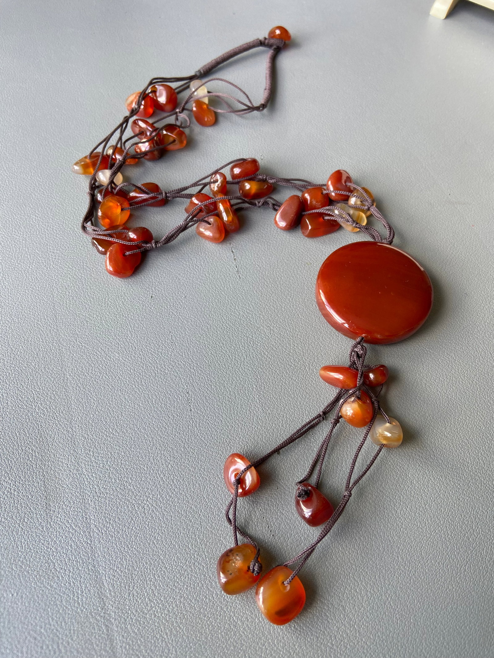 Vintage Elegant Red Agate Cornelian Necklace with Statement Pendant - 11