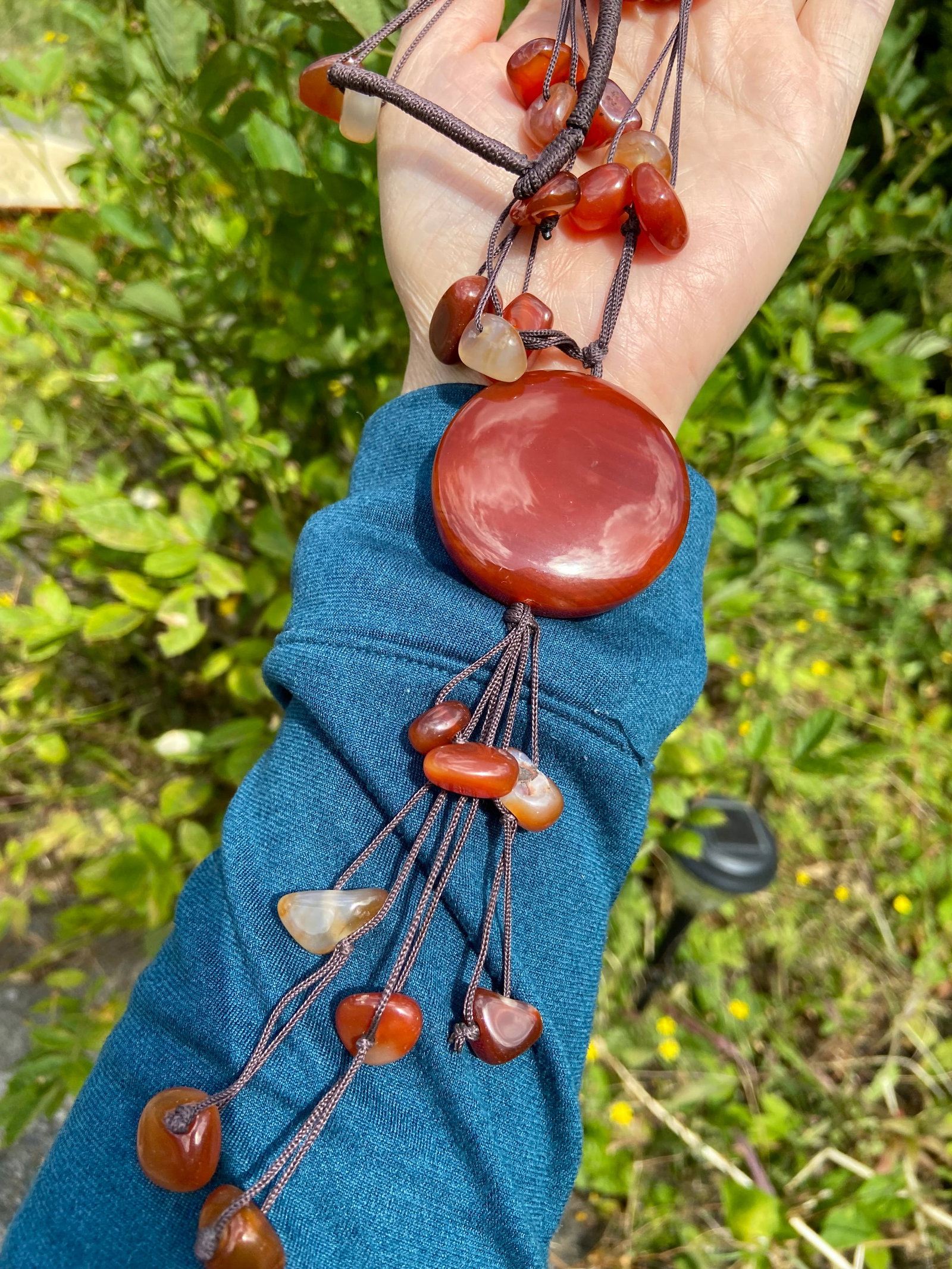 Vintage Elegant Red Agate Cornelian Necklace with Statement Pendant - 7