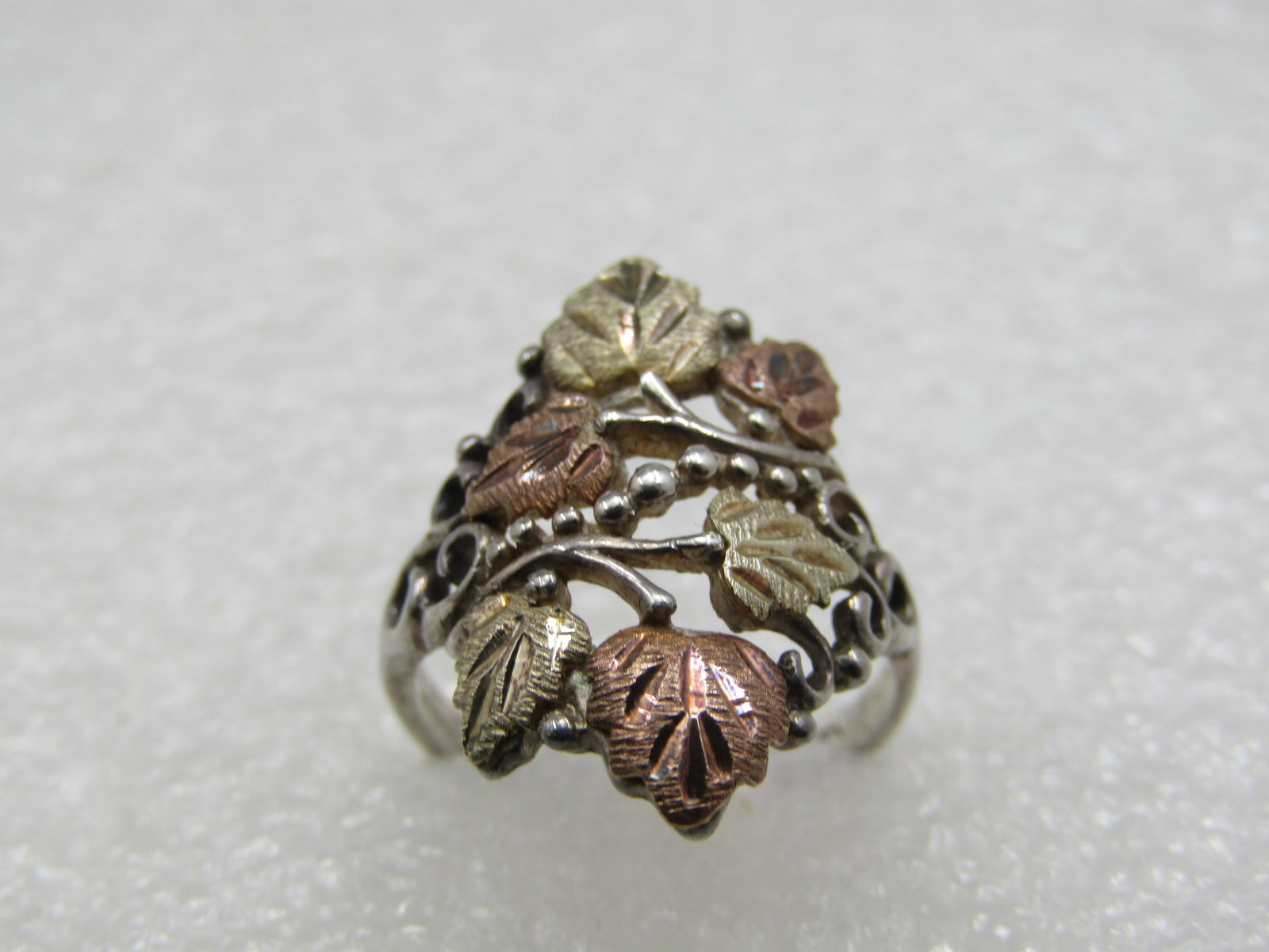 Vintage 10kt and Sterling Black Hills Gold Ring, Sz. 6 - 4