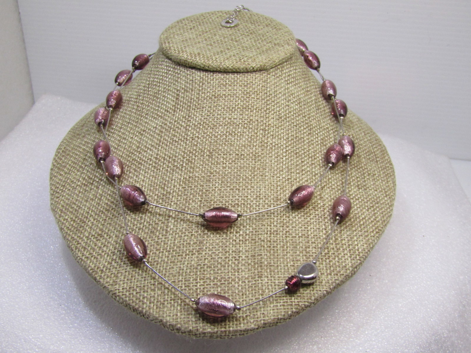 Sterling Purple Glitter Glass Necklace, Antica Murrina, 18"-19". NIB, 1990's: Title:Sterling Purple Glitter Glass Necklace, Antica Murrina, 18"-19". NIB, 1990's Description:Sterling Purple Glitter Glass Necklace, Antica Murrina, 18"-19". NIB, 1990's. Double strand lavender to p