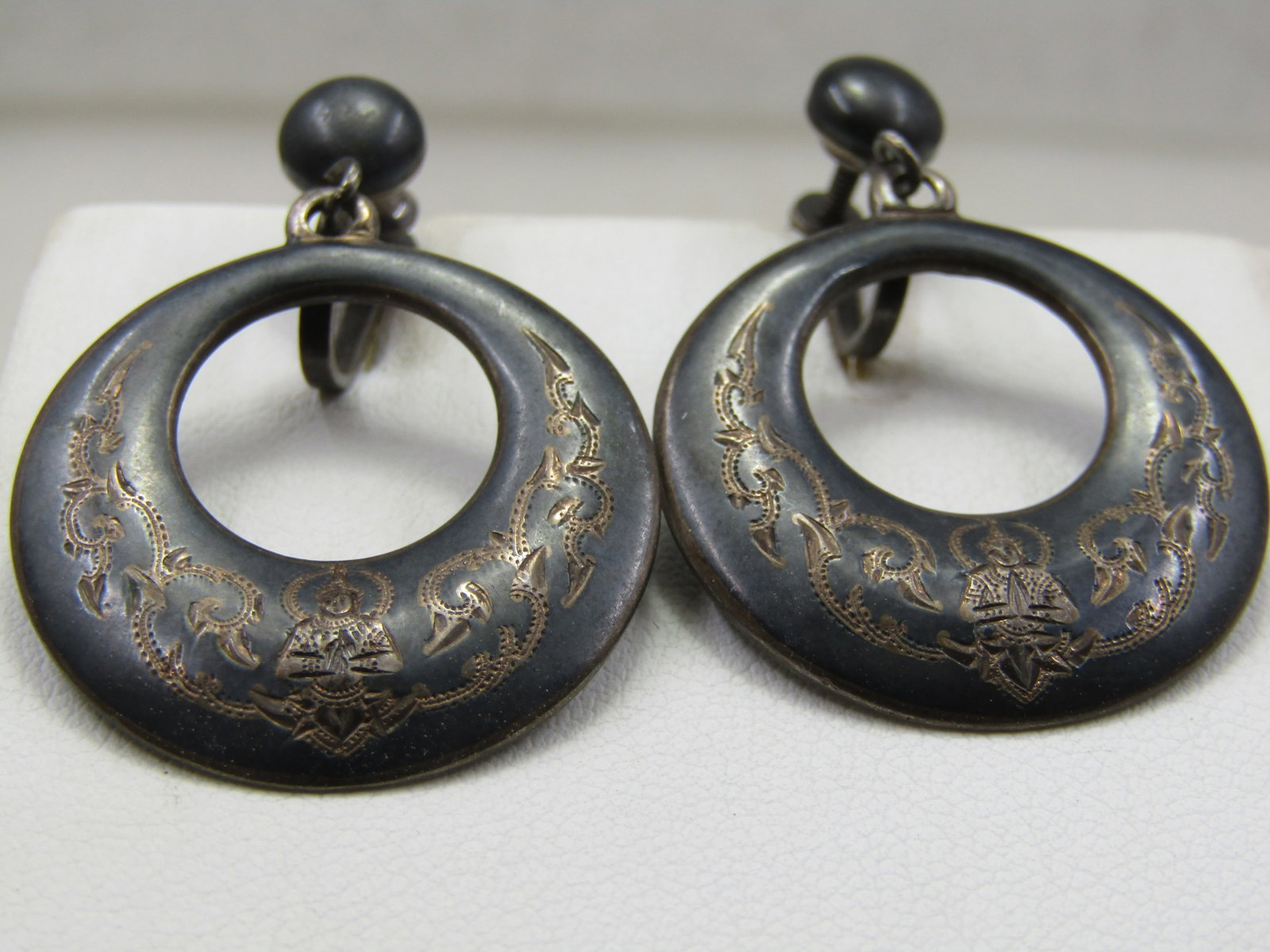 Vintage Siam Sterling Stud Dangle Hoop Earrings, Screw Back, Enameled, 1940's-1950's - 3