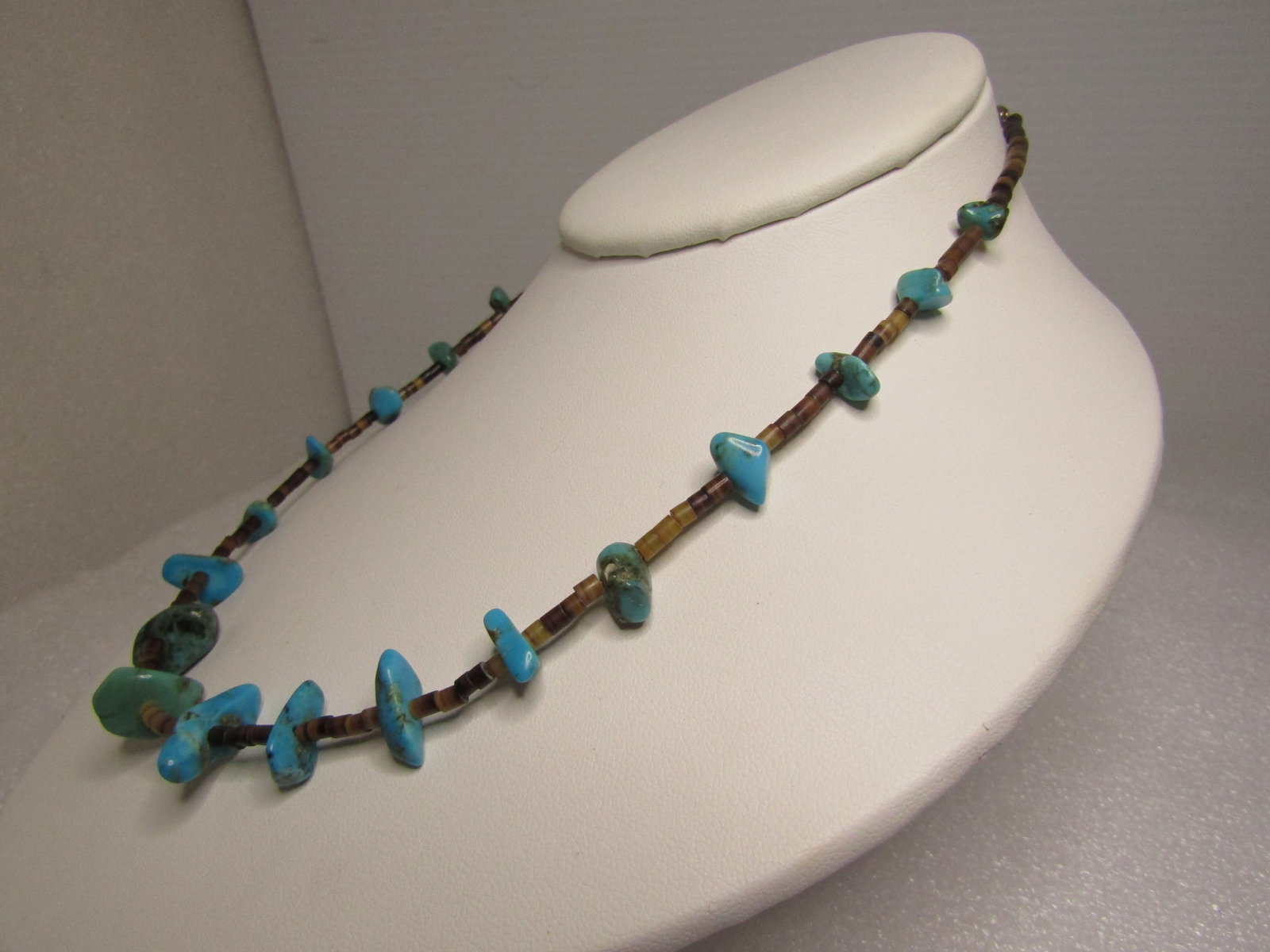 Vintage Southwestern Turquoise Heishi Necklace, 18", 1970's-1990's - 2