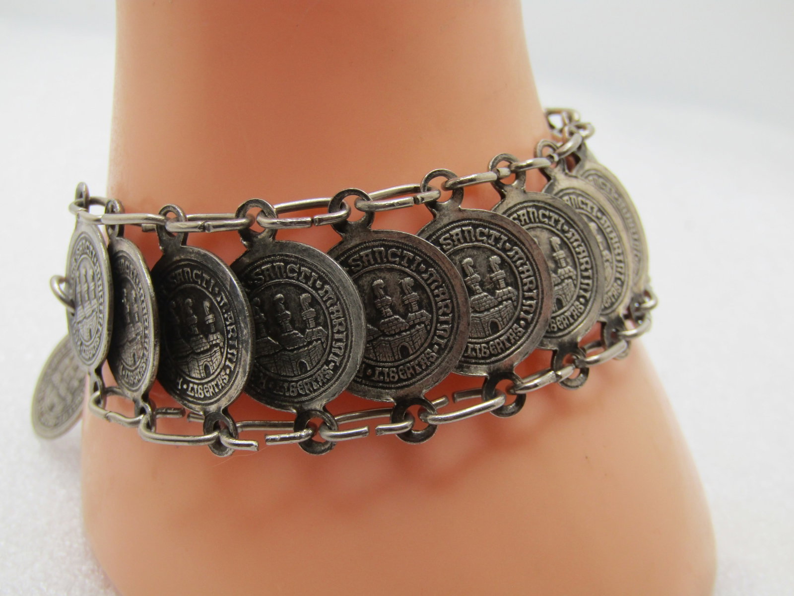 Vintage Republica di San Marino Coin Bracelet,7"-7.5", 1960's - 5