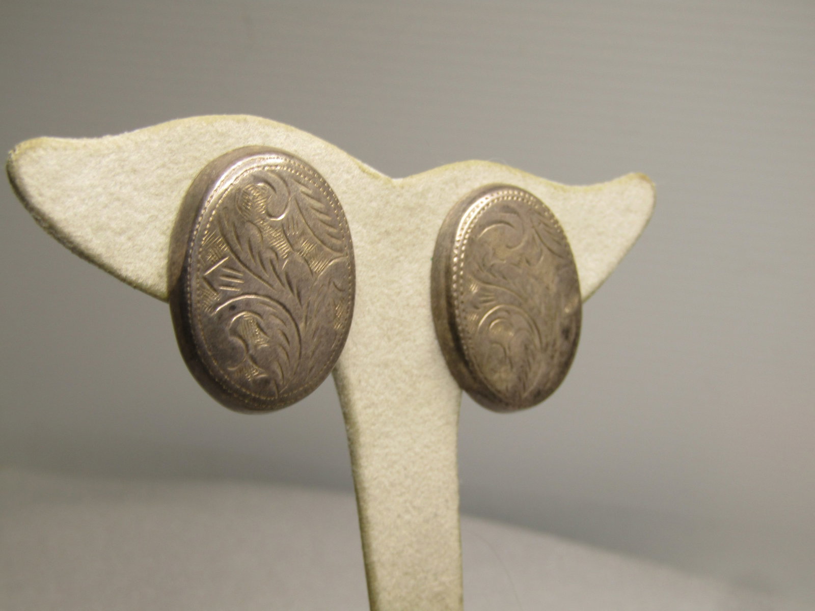 Vintage Sterling Engraved Clip Earrings, Ovals, Signed FC, 1960's, Southwestern Vibe - 2
