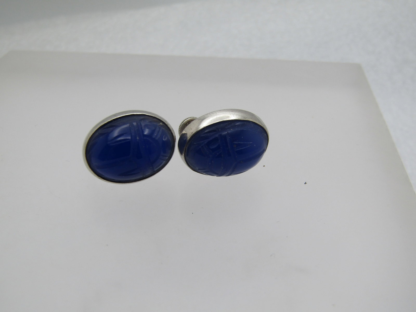 Vintage Sterling Egyptian Revival Blue Scarab Earrings, Signed WRE, 1960's, Screwback. - 5