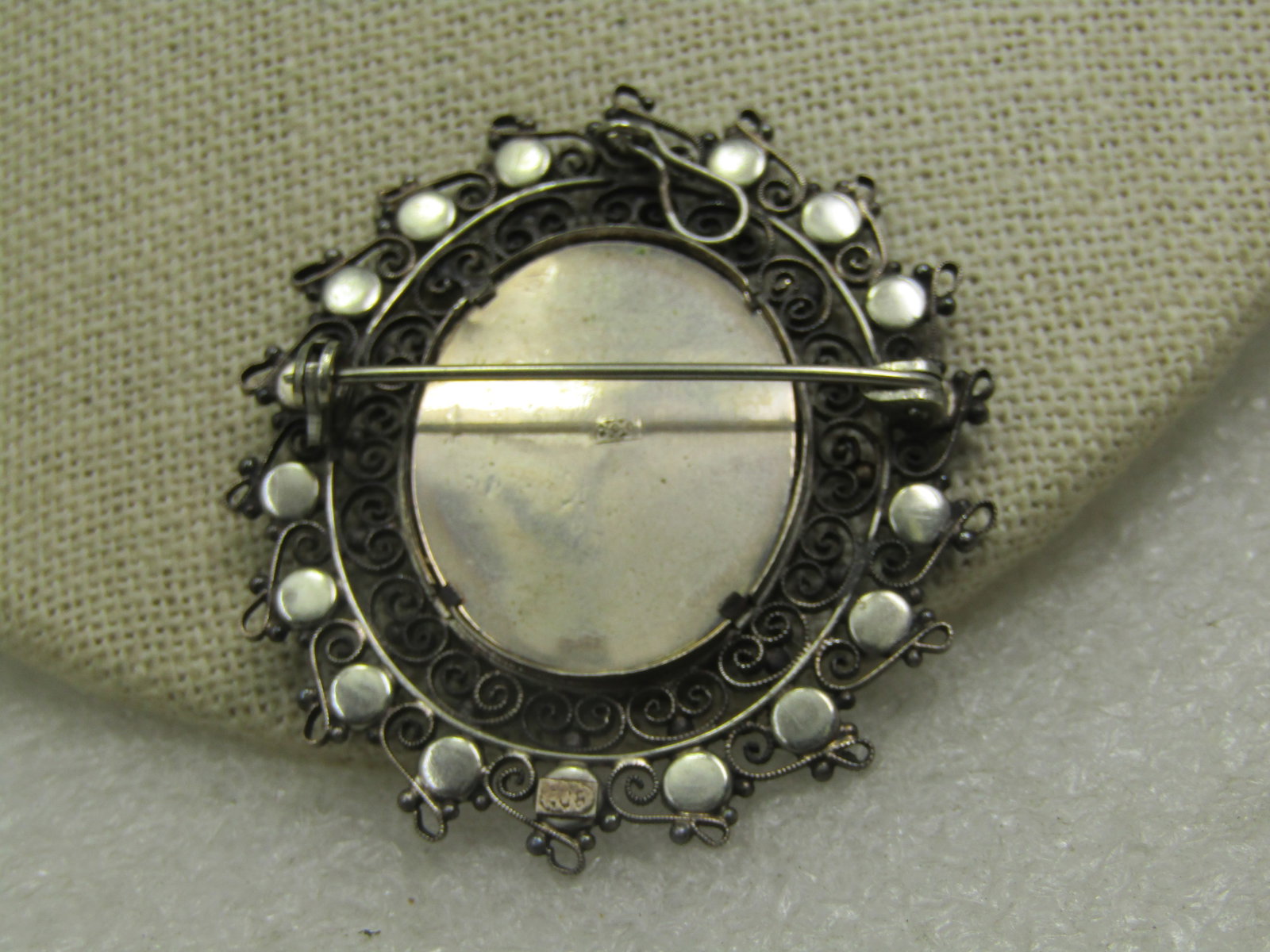 .800 Silver Painted Girl Brooch/Pendant, Turquoise Glass Beaded Filigree Frame - 6